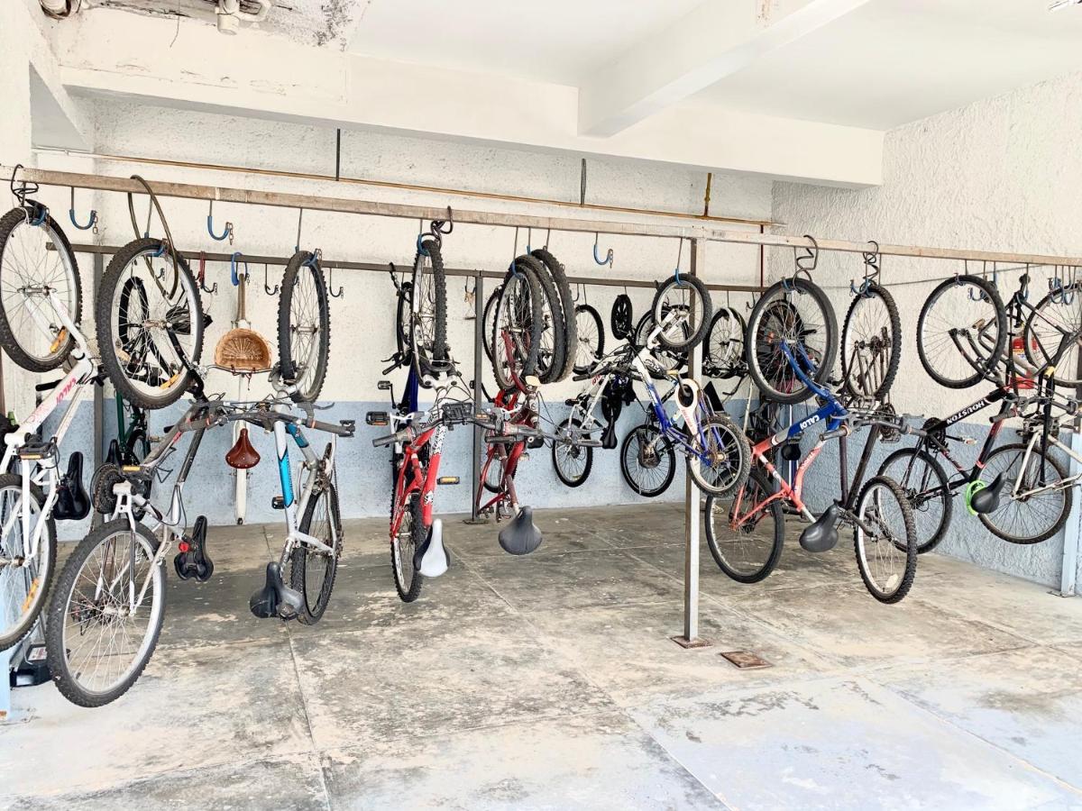 Encantador Suite: Vista Cidade e Cozinha Moderna no Bigorrilho Curitiba Exterior photo