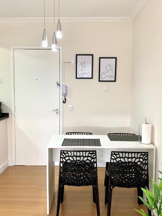 Encantador Suite: Vista Cidade e Cozinha Moderna no Bigorrilho Curitiba Exterior photo