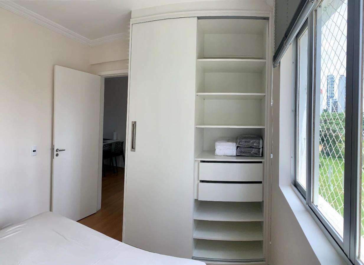 Encantador Suite: Vista Cidade e Cozinha Moderna no Bigorrilho Curitiba Exterior photo